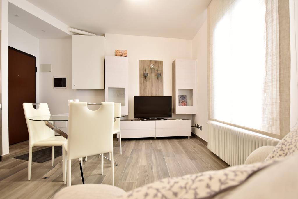 Andrea Luxury Apartments - D'Azeglio Bologna Eksteriør billede